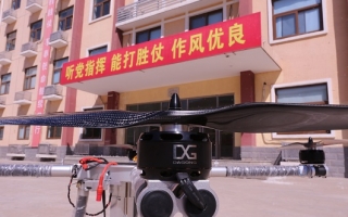 大工科技系留無(wú)人機(jī)在北京武警總部“大顯身手”